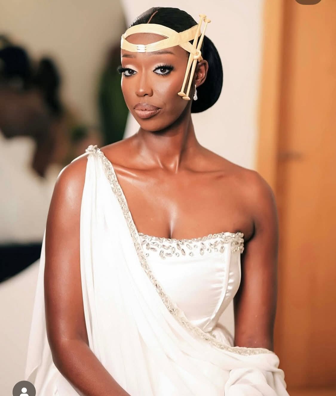 If you are planning honeymoon, Weddings, Romance or just to enjoy Rwanda fashion tourism, congratulations! There’s nothing more thrilling than embarking on your first trip as a married couple, and we believe there’s no better destination than Rwanda to begin this journey together. Honeymoon, Romance, weddings in Rwandan clothing styles will introduce you to the incredible destinations and experiences you can enjoy with us. Perhaps there is no more perfect places in Rwanda like Musanze in Volcanoes, Gisenyi, Kibuye and Cyangugu on the scores of Lake Kivu. A wedding in Rwanda traditional culture offers to the brides the best memorable time that will never be forgotten.