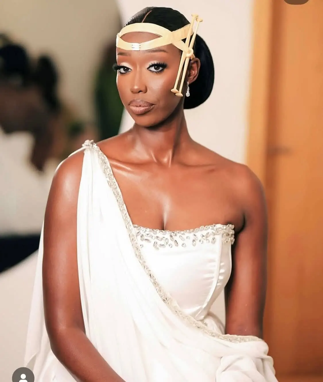 If you are planning honeymoon, Weddings, Romance or just to enjoy Rwanda fashion tourism, congratulations! There’s nothing more thrilling than embarking on your first trip as a married couple, and we believe there’s no better destination than Rwanda to begin this journey together. Honeymoon, Romance, weddings in Rwandan clothing styles will introduce you to the incredible destinations and experiences you can enjoy with us. Perhaps there is no more perfect places in Rwanda like Musanze in Volcanoes, Gisenyi, Kibuye and Cyangugu on the scores of Lake Kivu. A wedding in Rwanda traditional culture offers to the brides the best memorable time that will never be forgotten.